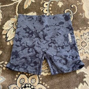 Black gymshark camo shorts